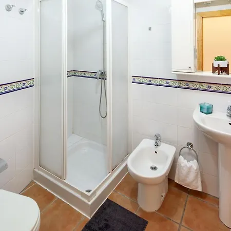 Coqueto Apartamento B En Carihuela Junto Al Mar Torremolinos